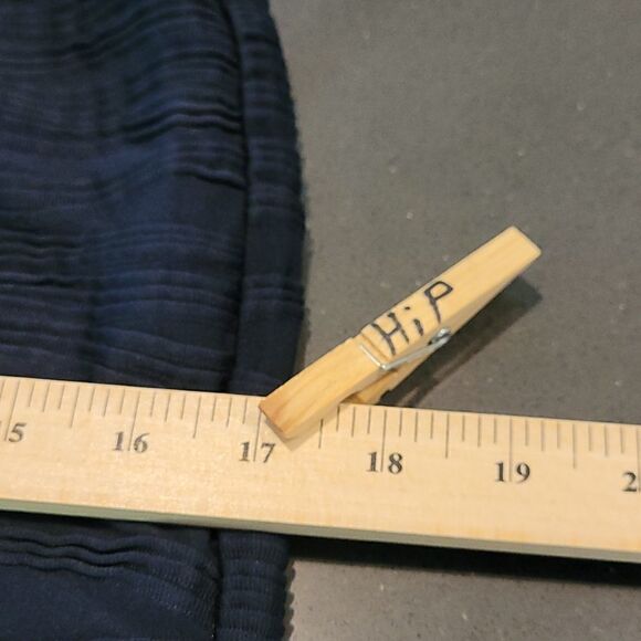 Alfani petite sz 4P navy zippered skirt - Picture 8 of 11